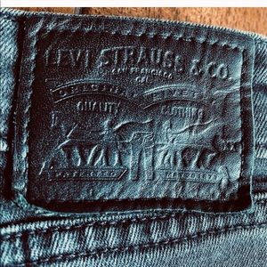 Levi’s skinny black jeans